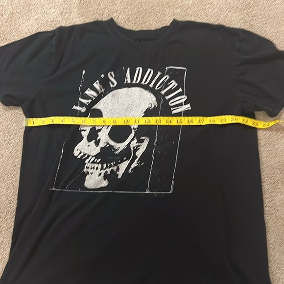 Black Jane’s Addiction Tee - Picture 2 of 4